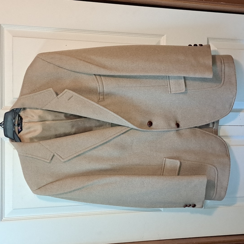 Tailor's Bench Wool Blend Blazer - Classic Sport Coat - Chest 44 - Camel Tan